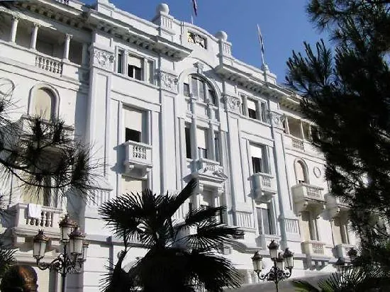 ****  Le Grand Hotel Riccione Italia